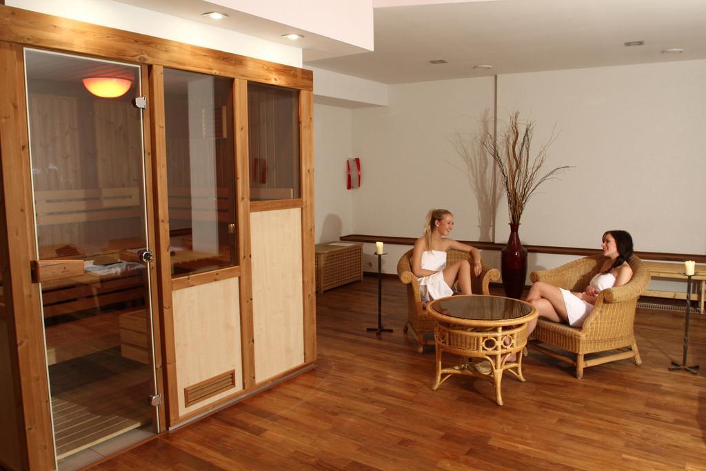 Parkhotel Соколов Екстериор снимка